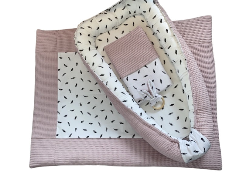 Boxkleed oud roze kleine veertjes