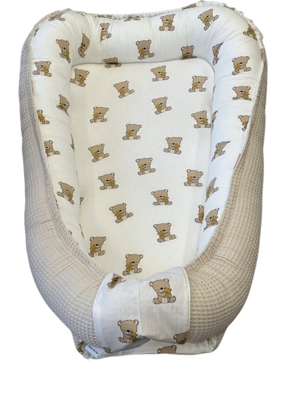 Babynestje ecru teddy beer