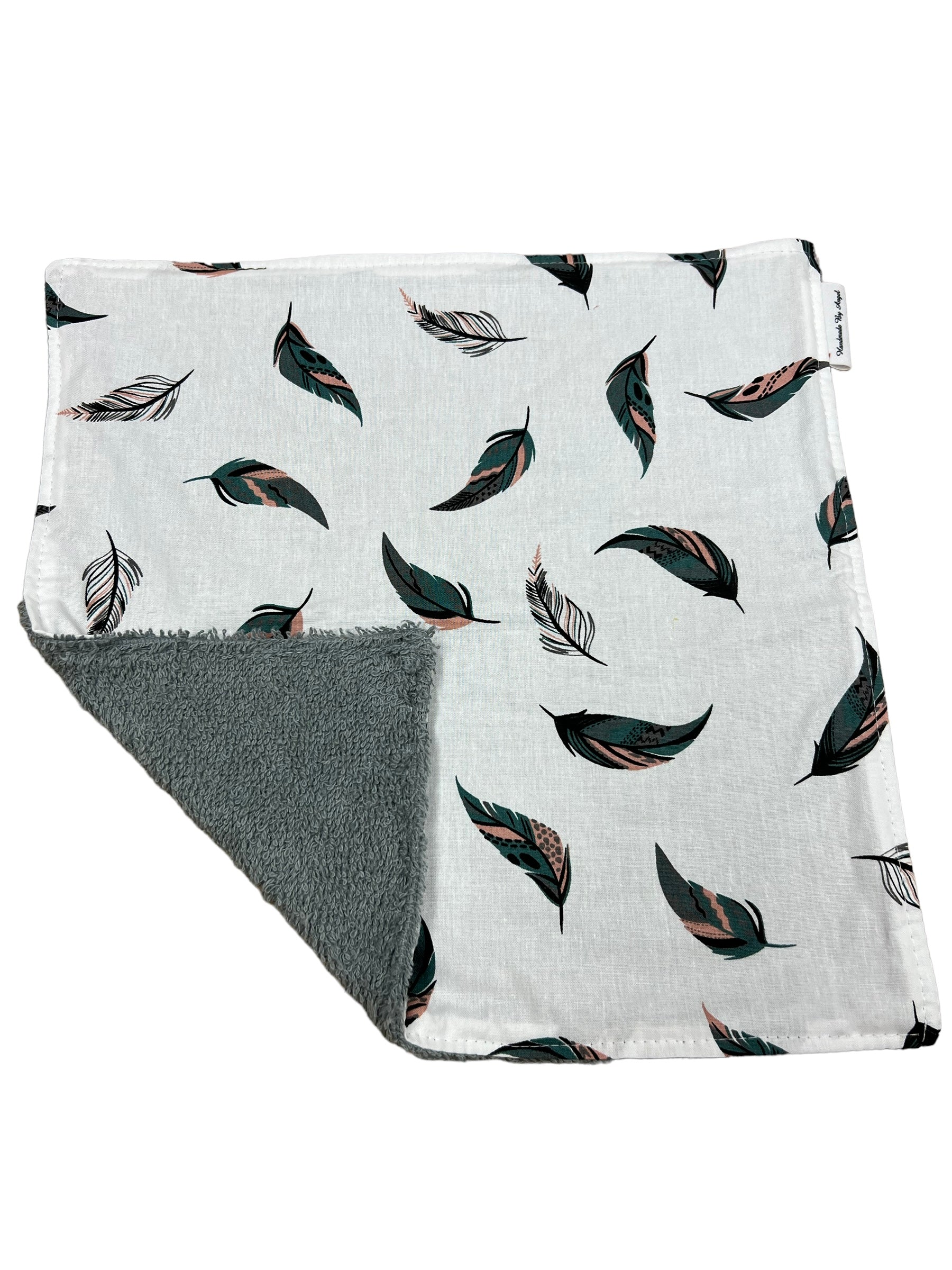 Spuugdoekje oud groen gekleurde veertjes