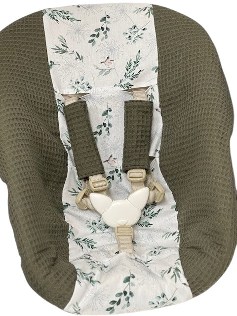 Stokke newborn hoes legergroen takje vogel