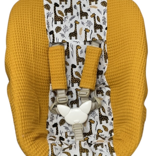 Stokke newborn hoes okergeel geel giraffe