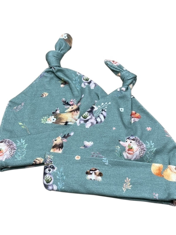 Newborn mutsje groen diertjes