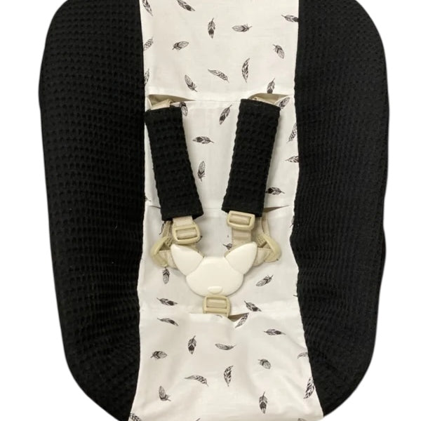 Stokke newborn hoes zwart kleine veertjes