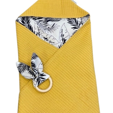 Wikkeldoek oker geel grote bladeren