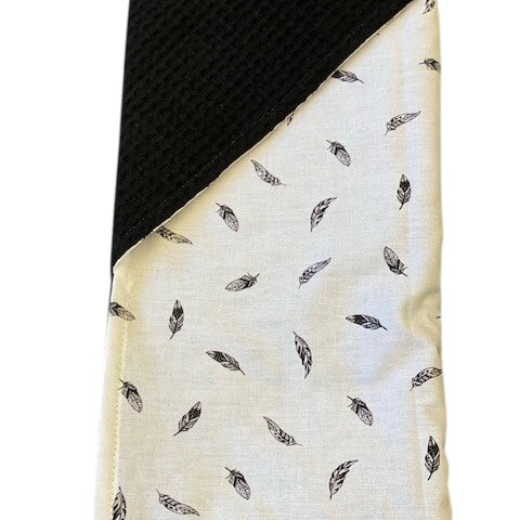 Wikkeldoek zwart kleine veertjes
