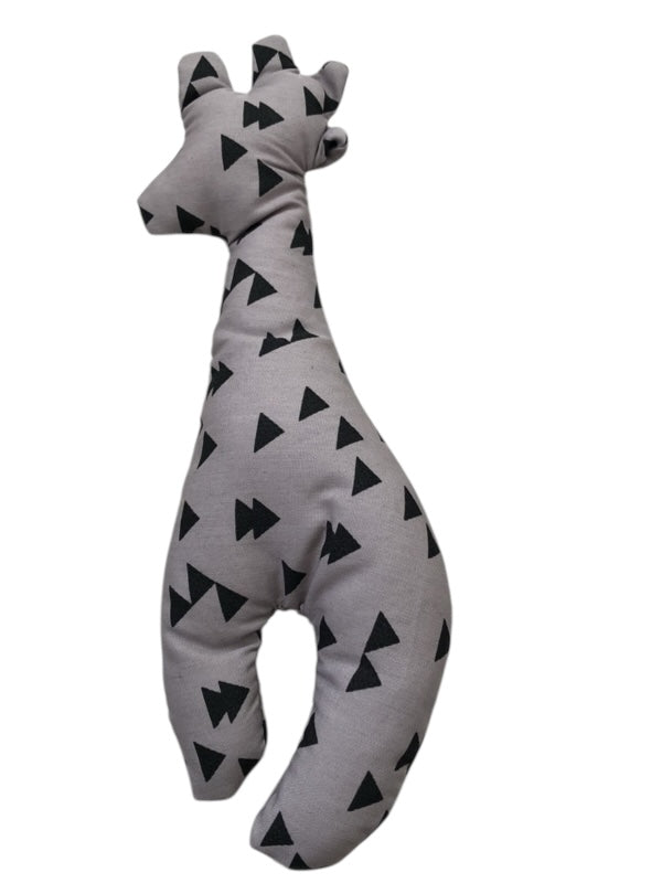Knuffeltje giraffe grijs driehoek