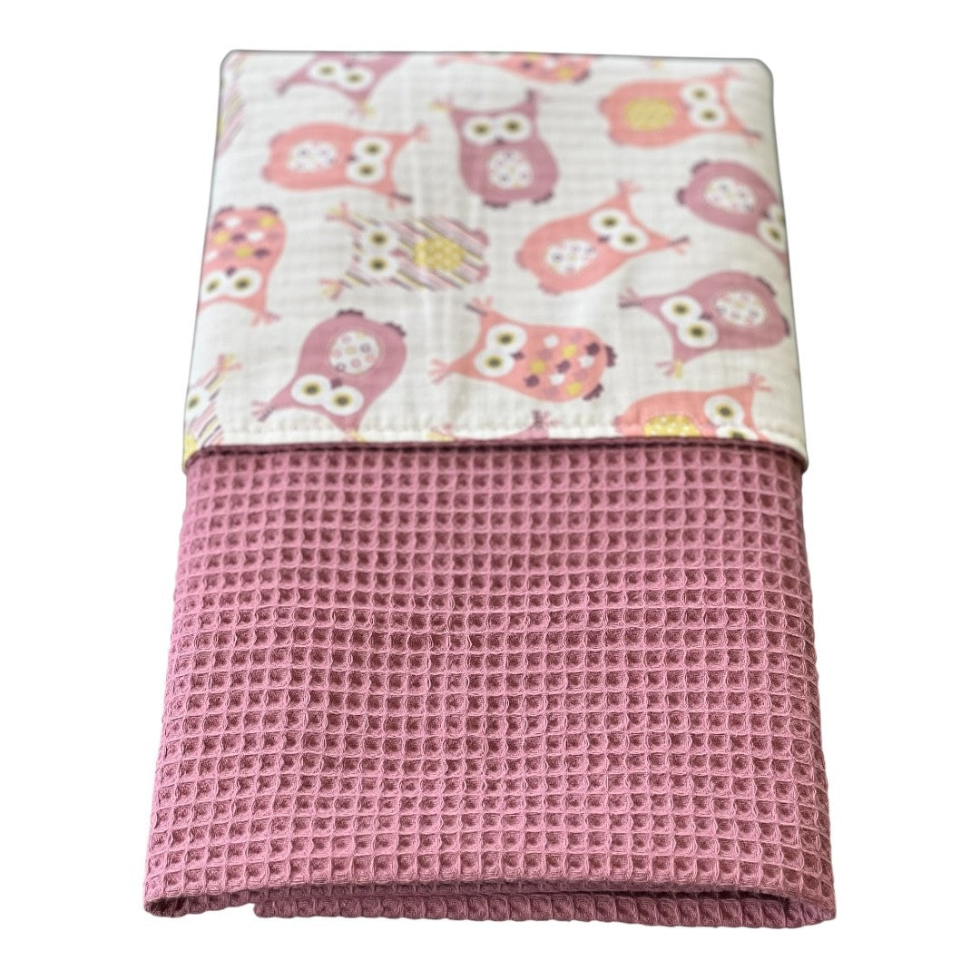 Baby blanket, pram blanket, crib blanket, Mauve owls