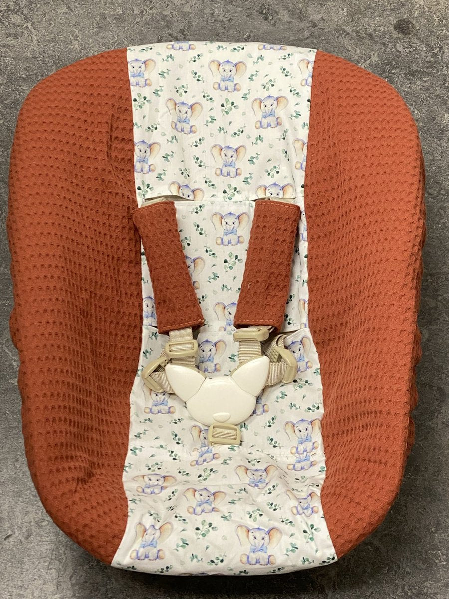 Stokke newborn cover copper brick rust colored elephants
